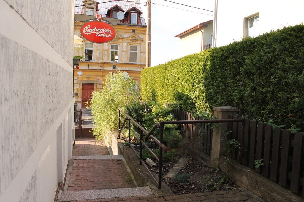 Zaboj Restaurant Hotel Карлови Вари Екстериор снимка